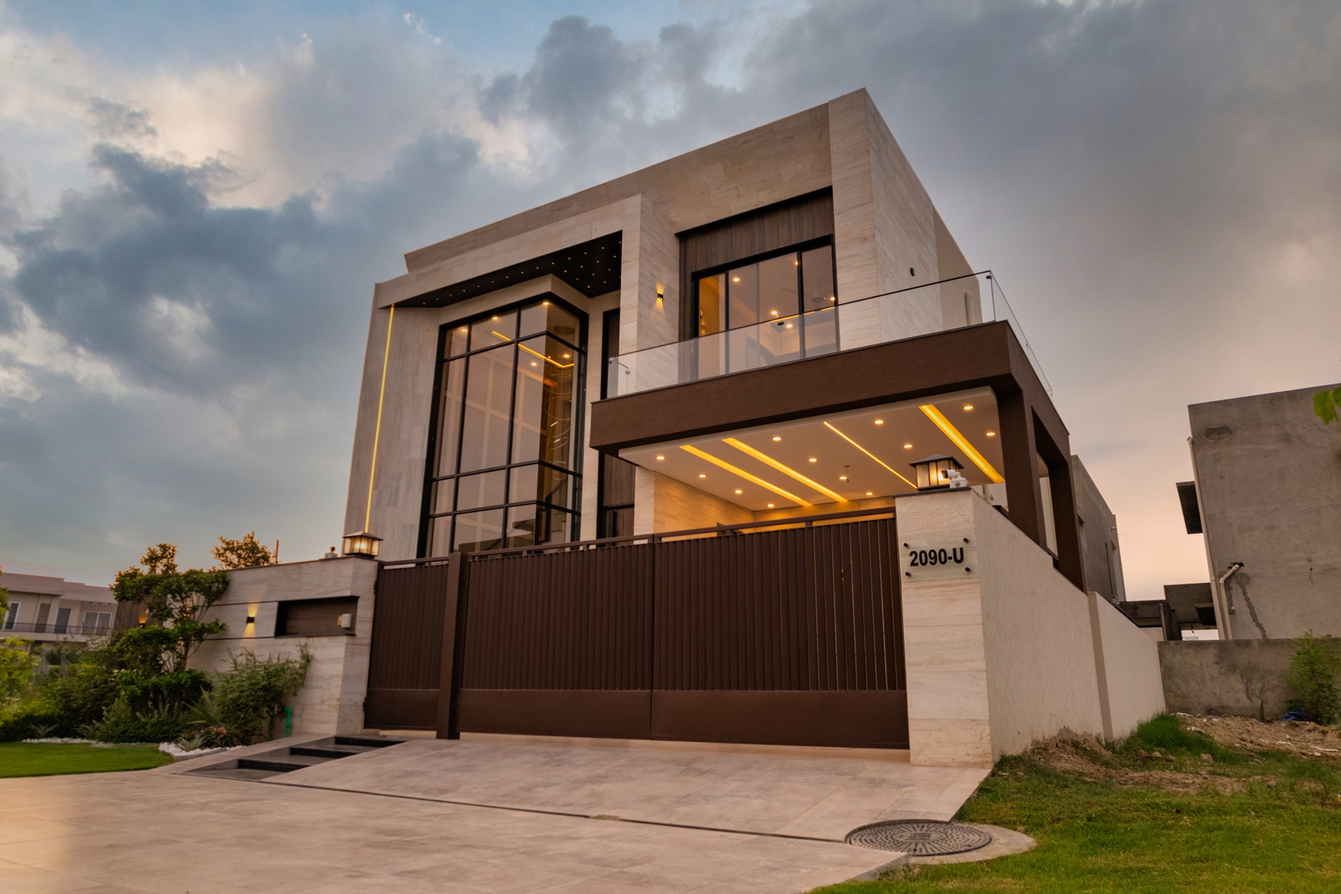 2090 U Phase 7 DHA -19